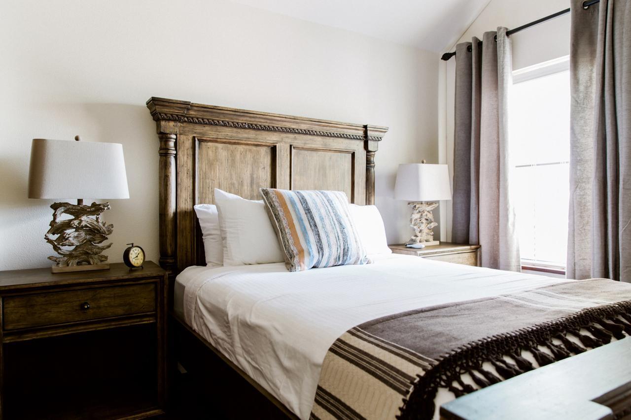 Hillside Boutique Hotel Castroville Exterior foto